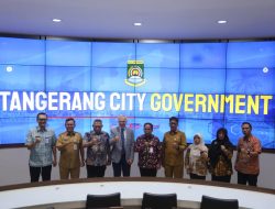 FGD Bersama Mark Gilbert, Pemkot Gali Informasi Pengelolaan Kota di Kanada