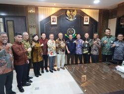 Kajati DKI Jakarta Dr. Patris Yusrian Jaya Dikukuhkan Sebagai Relawan Pajak