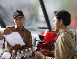 Lurah Kadu Agung Sosialisasikan Surat Edaran Bupati Tangerang Terkait Jam Operasional Tempat Usaha di Bulan Ramadan