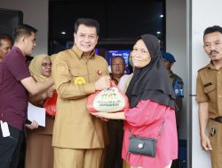 Bupati Maesyal Pantau 2.950 Sembako Murah di Kecamatan Pagedangan