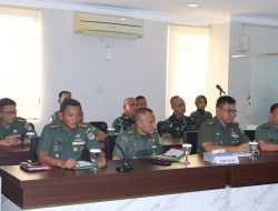 Pokja Staf Ahli Kasad Bid. Komsos Himpun Data di Korem 052/Wijayakrama