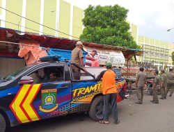 Pedagang Mulai Pindah ke Gedung Baru Pasar Anyar, Satpol PP Kota Tangerang Bantu Proses Pemindahan Barang Dagangan