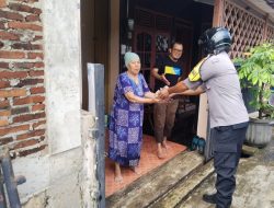 Peduli Warga, Polsek Ciledug Bantu Korban Dampak Banjir di Purikartika