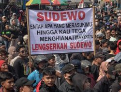 Bupati Sudewo Terancam Lengser! DPRD Pati Bedah 12 Kebijakan Kontroversial