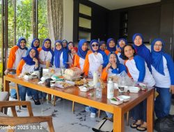 Tawa, Kisah, dan Persahabatan: Reuni SMPN 83 Angkatan ’79 Jadi Ajang Melepas Rindu
