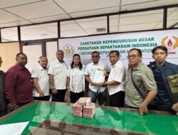 Rudianto Manurung Resmi Serahkan Berkas Pencalonan Ketua Umum PB PSTI ke KONI Pusat