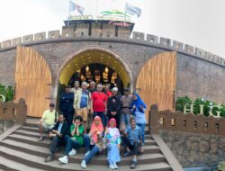 Jalan-jalan ke Bandung, Keseruan Renunian Aki-aki & Nini-nini dari Kelas 2 IPA 3 SMAN IX Bulungan Tahun 1978