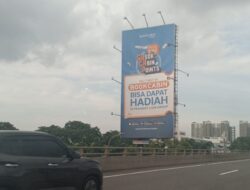 Belum Terdaftar di DPMPTSP, Warga Laporkan Reklame Bermasalah di Kemayoran