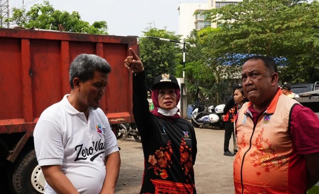 Wali Kota Jakbar Serukan Gerakan Pilah Sampah dan Pengerukan Saluran demi Cegah Banjir