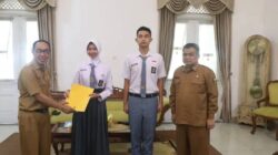 Sekda Lepas Generasi Terbaik Sukabumi ke Seleksi Paskibraka Provinsi