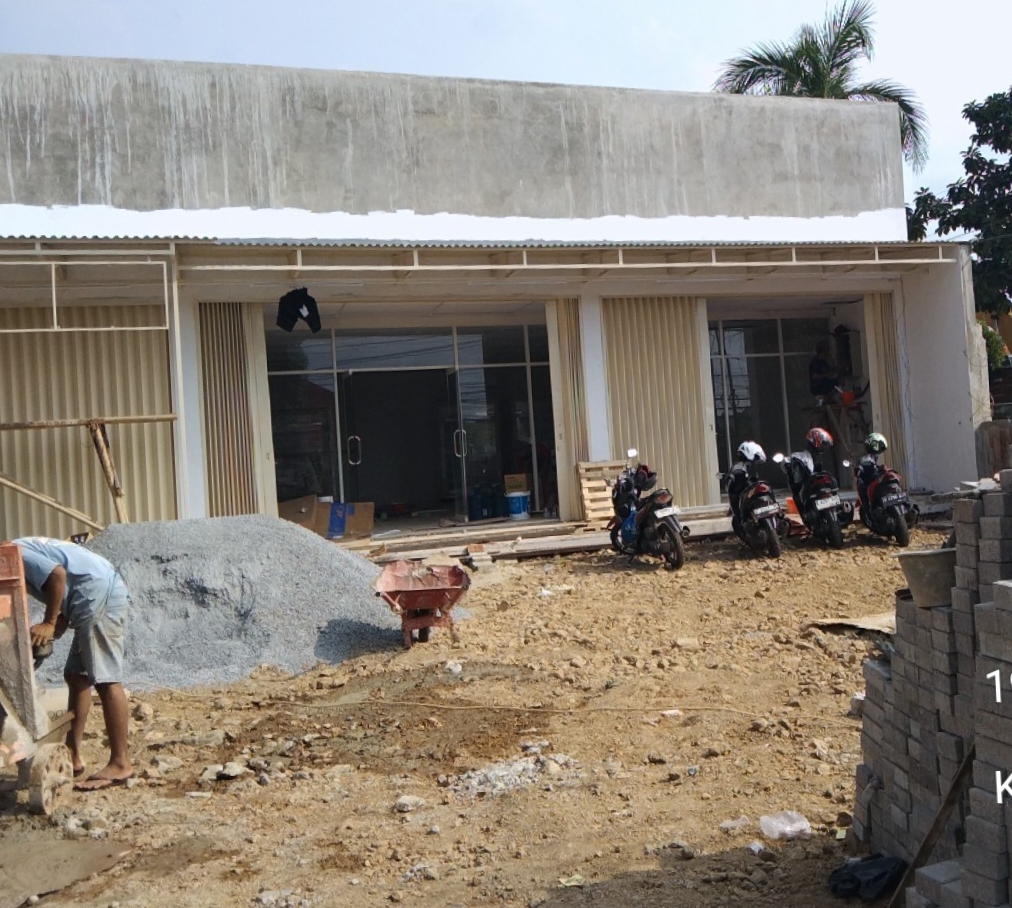 Pembangunan Minimarket di Cipondoh Disorot, Proyek Hampir Rampung Diduga Belum Kantongi PBG