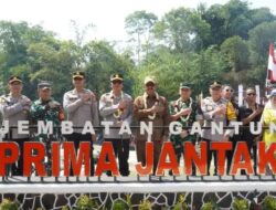 Resmikan Jembatan Prima Jantake, Bupati Sukabumi Dorong Ekonomi Warga